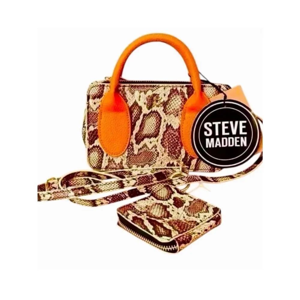NWT Steve Madden BHENRIK 2 Pcs Animal / Snake print Crossbody bag & Airpods case
